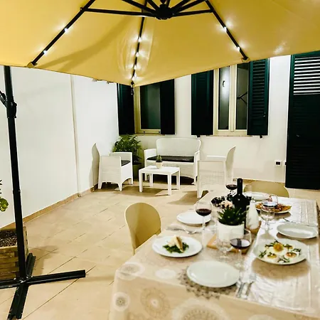 Grace - With Large Veranda, Сasa de vacaciones Otranto