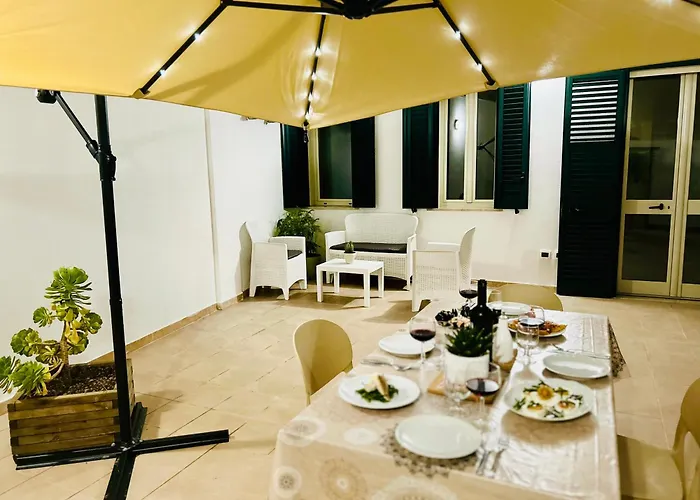 Grace - With Large Veranda, 펜션 오트란토